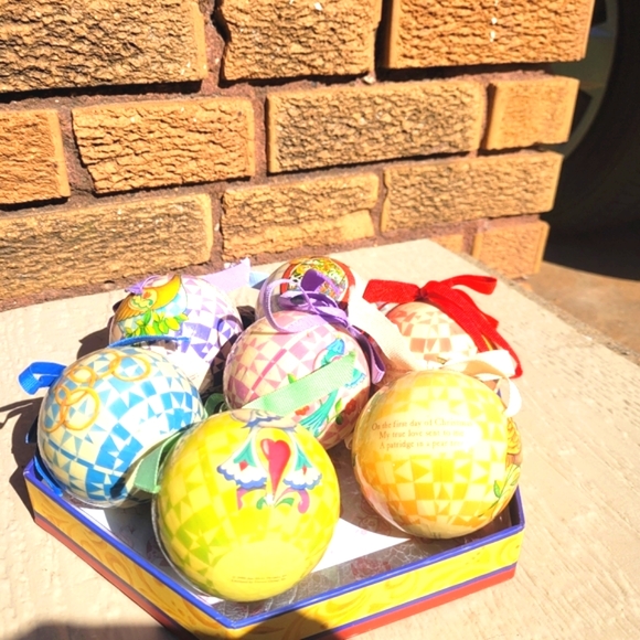 Jim Shore 12 Days Of Christmas Box Set 14 Ball Ornaments 2006 - Picture 3 of 7